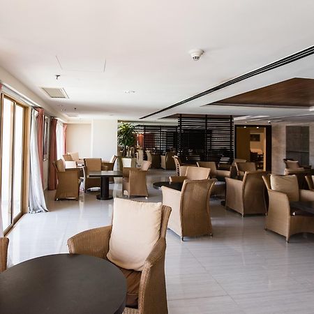 W Studio Resort Suites Petaling Jaya Extérieur photo
