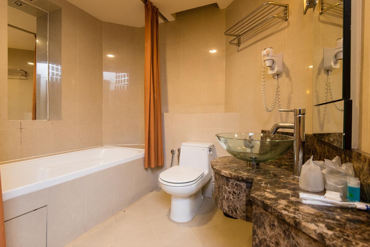 W Studio Resort Suites Petaling Jaya Extérieur photo