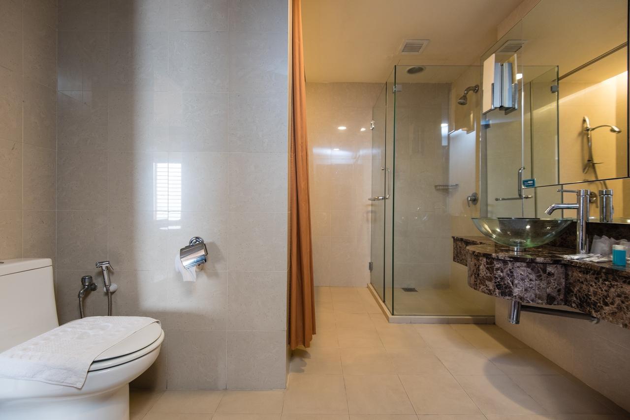 W Studio Resort Suites Petaling Jaya Extérieur photo